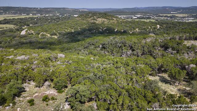 Image 17 of 34 For 2601 Summit Dr