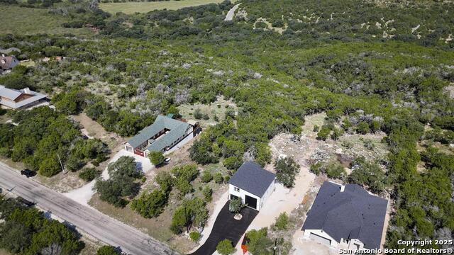 Image 24 of 34 For 2601 Summit Dr