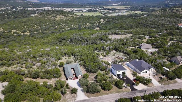 Image 28 of 34 For 2601 Summit Dr