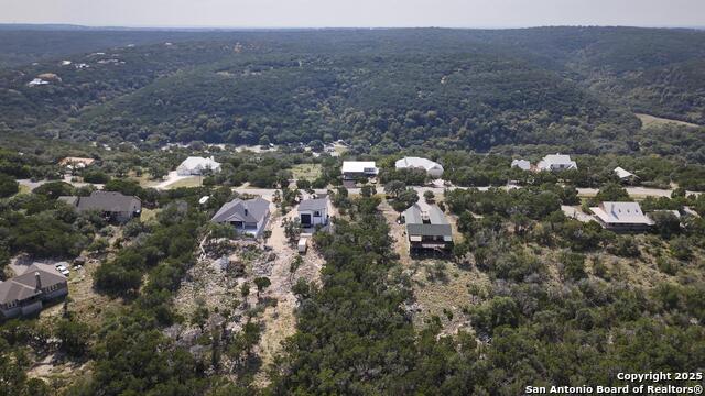 Image 33 of 34 For 2601 Summit Dr