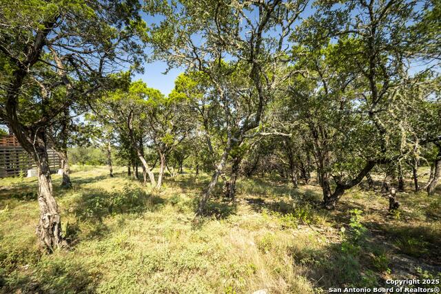 Image 9 of 34 For 2601 Summit Dr