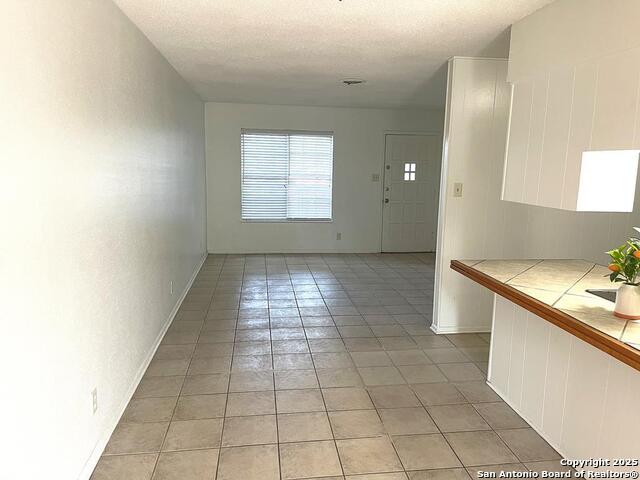 Image 14 of 16 For 1403 Kingfisher