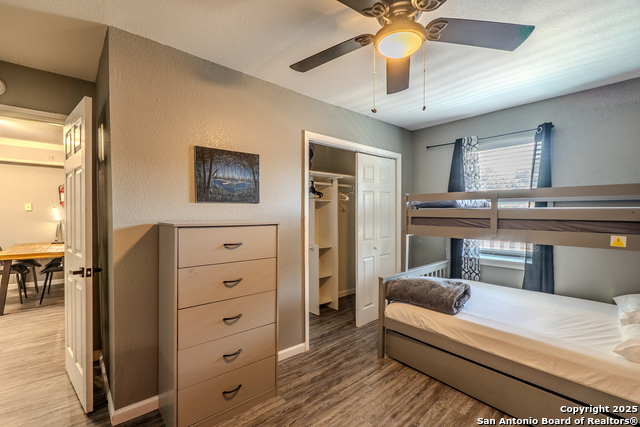 Image 11 of 13 For 125 Hess 202