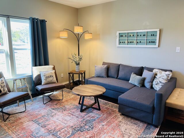 Image 4 of 23 For 495 Cimarron