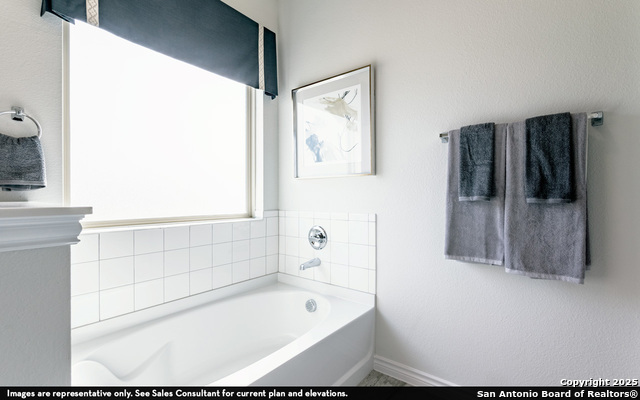Listing photo id 13 for 2914 Tengyc Bow
