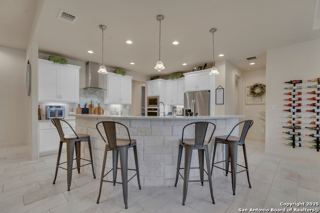 Image 14 of 50 For 300 Abrego Lake