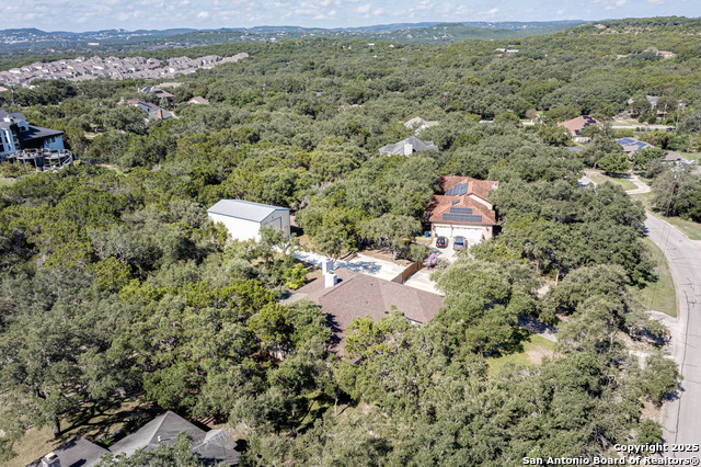 Listing photo id 53 for 8718 Paisano Pass
