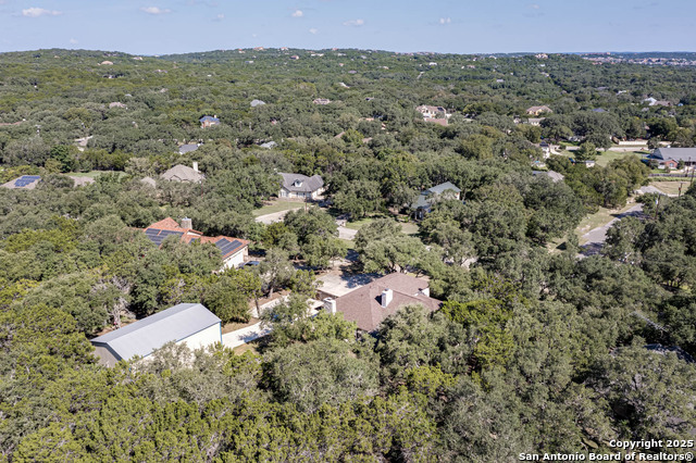 Listing photo id 55 for 8718 Paisano Pass