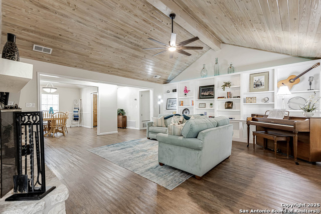 Listing photo id 7 for 8718 Paisano Pass
