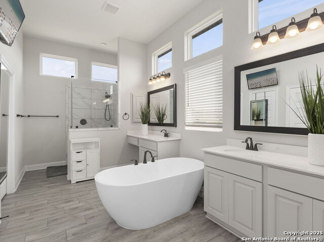 Listing photo id 17 for 25026 Dulzura