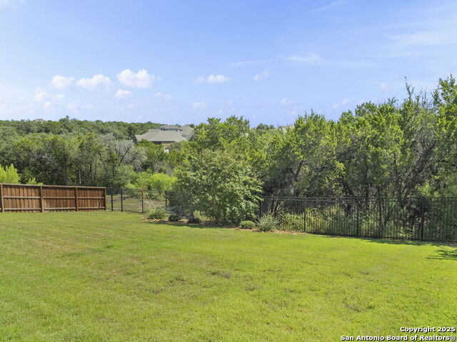Listing photo id 27 for 25026 Dulzura