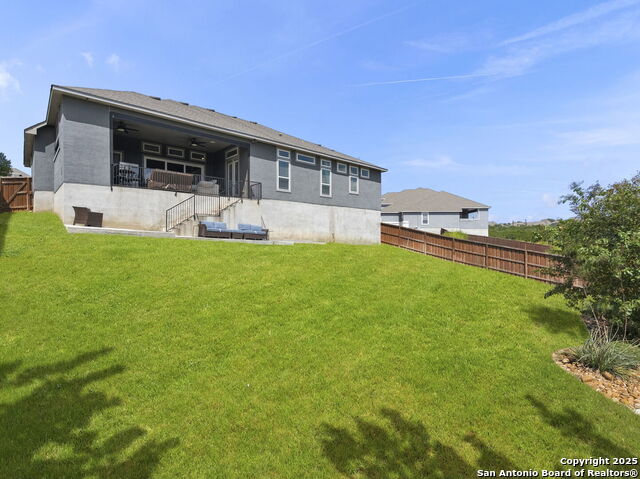 Listing photo id 28 for 25026 Dulzura