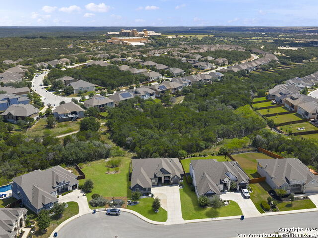Listing photo id 32 for 25026 Dulzura