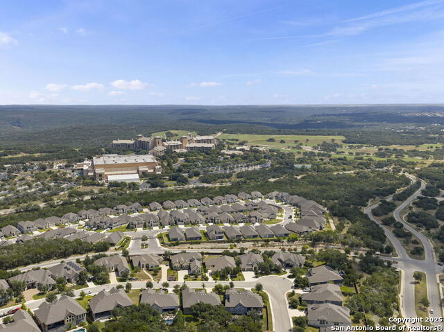 Listing photo id 33 for 25026 Dulzura