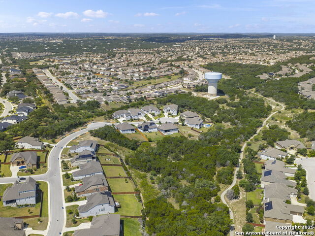 Listing photo id 34 for 25026 Dulzura
