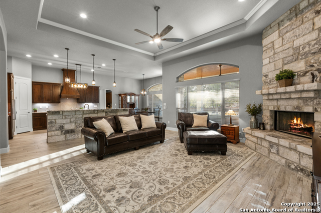 Image 17 of 42 For 168 Bobby Lynn