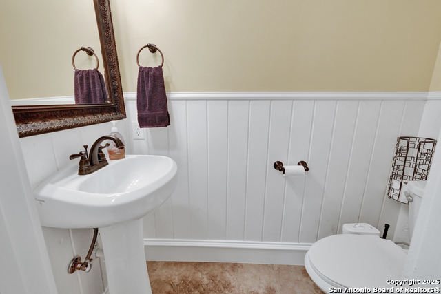 Image 18 of 46 For 204 Falling Hills