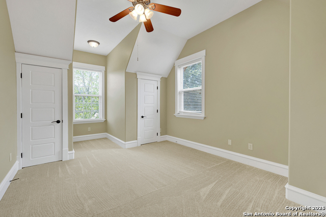 Image 31 of 46 For 204 Falling Hills