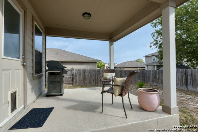 Image 16 of 26 For 1418 Dove Bend