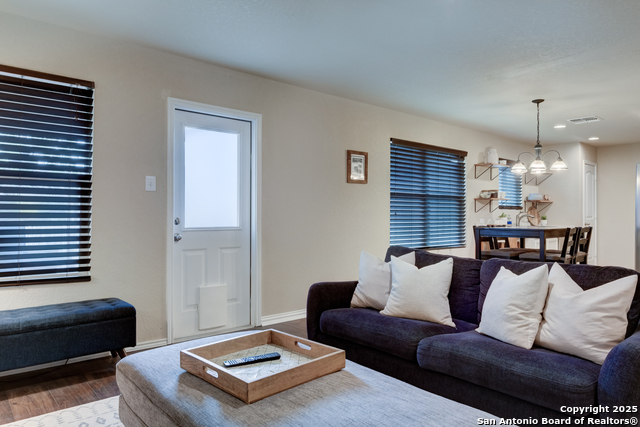 Image 6 of 26 For 1418 Dove Bend