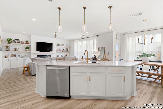 Image 10 of 28 For 4552 Klein Meadows