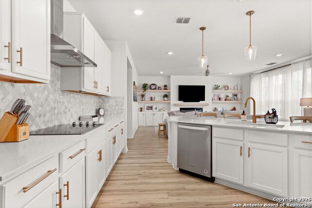 Image 11 of 28 For 4552 Klein Meadows