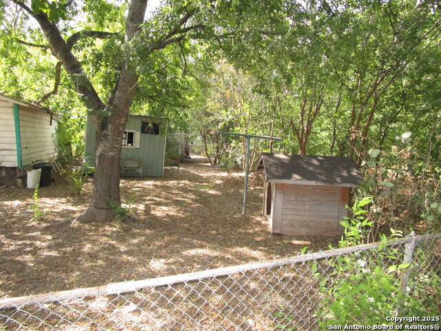 Image 6 of 8 For 303 Oconee