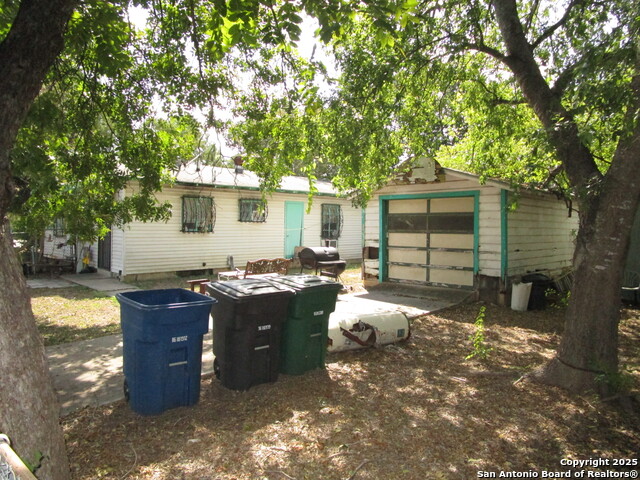 Image 7 of 8 For 303 Oconee