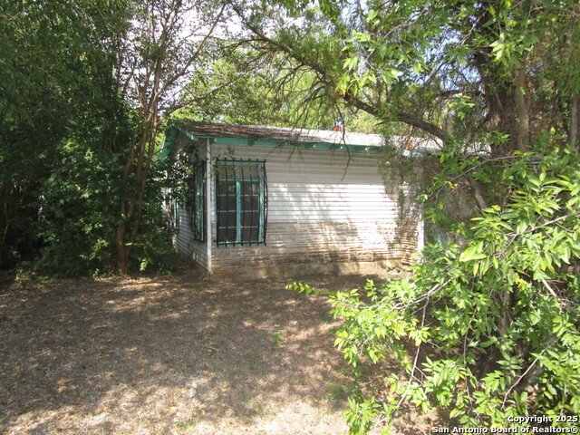 Image 8 of 8 For 303 Oconee