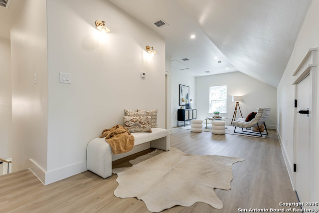 Image 31 of 45 For 4207 Honeycomb St