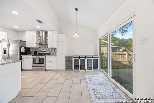 Image 17 of 31 For 11926 Holm Oaks