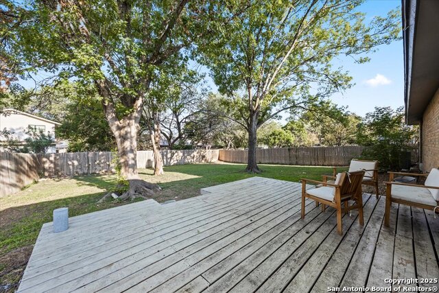 Image 28 of 31 For 11926 Holm Oaks