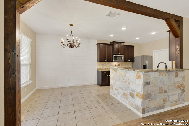Image 17 of 40 For 6370 Daisy Way