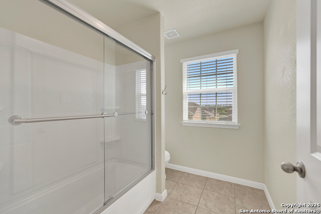 Image 29 of 40 For 6370 Daisy Way