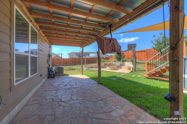 Image 32 of 40 For 6370 Daisy Way