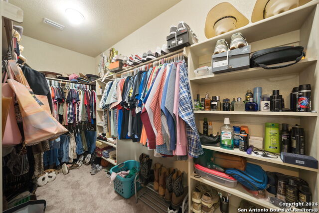 Image 21 of 32 For 313 Yorktown