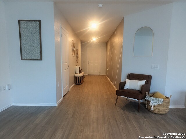 Image 2 of 16 For 7350 London