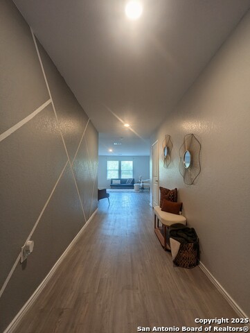 Image 3 of 16 For 7350 London