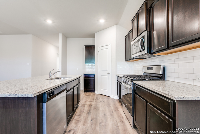 Image 3 of 13 For 5531 Stormie Keep