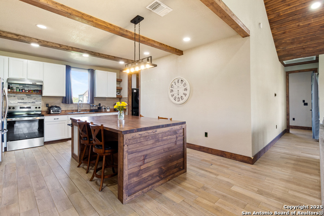 Listing photo id 10 for 111 Loma Park Rd