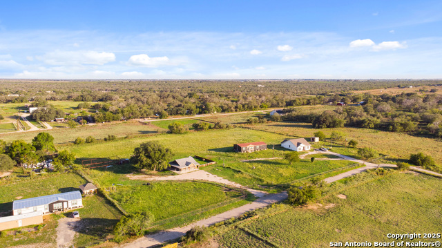 Listing photo id 0 for 111 Loma Park Rd