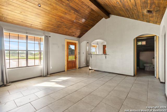 Listing photo id 30 for 111 Loma Park Rd