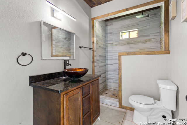 Listing photo id 33 for 111 Loma Park Rd