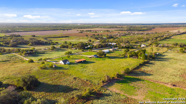 Listing photo id 44 for 111 Loma Park Rd