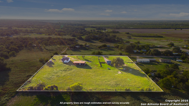 Listing photo id 47 for 111 Loma Park Rd