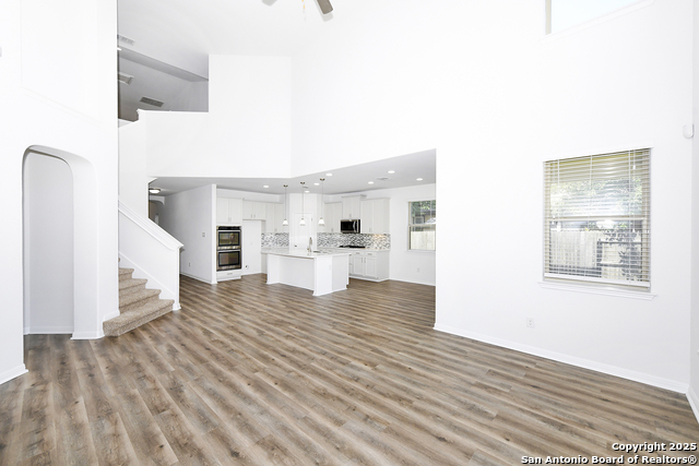 Image 12 of 42 For 13135 Waterlily Way