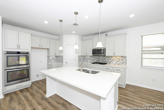 Image 17 of 42 For 13135 Waterlily Way