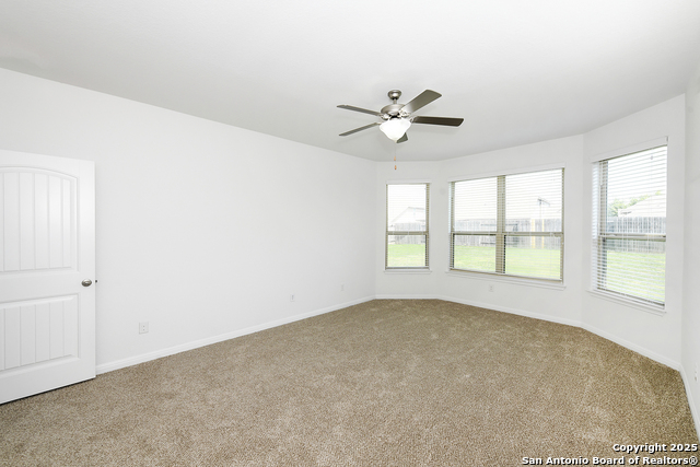 Image 20 of 42 For 13135 Waterlily Way