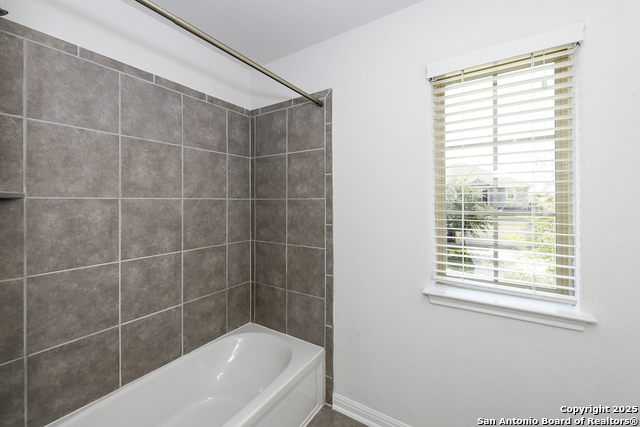 Image 38 of 42 For 13135 Waterlily Way