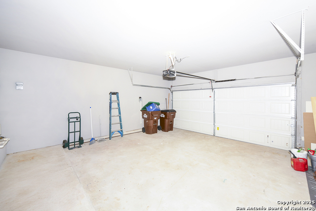 Image 41 of 42 For 13135 Waterlily Way